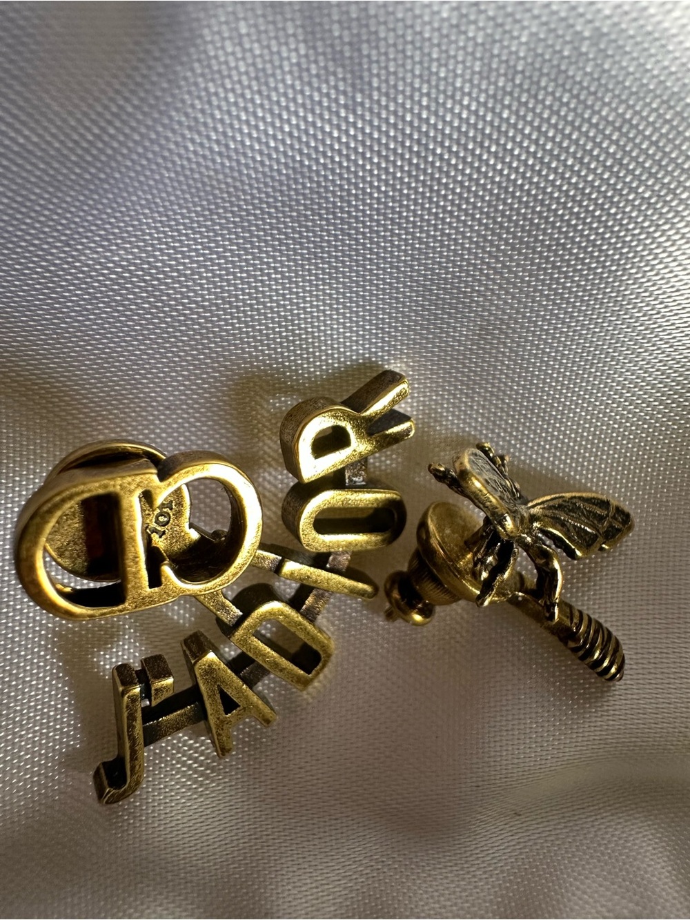 Christian Dior J’Adior Bee Asymmetric Stud Earrings Full Set Authenticated - Picture 3 of 13